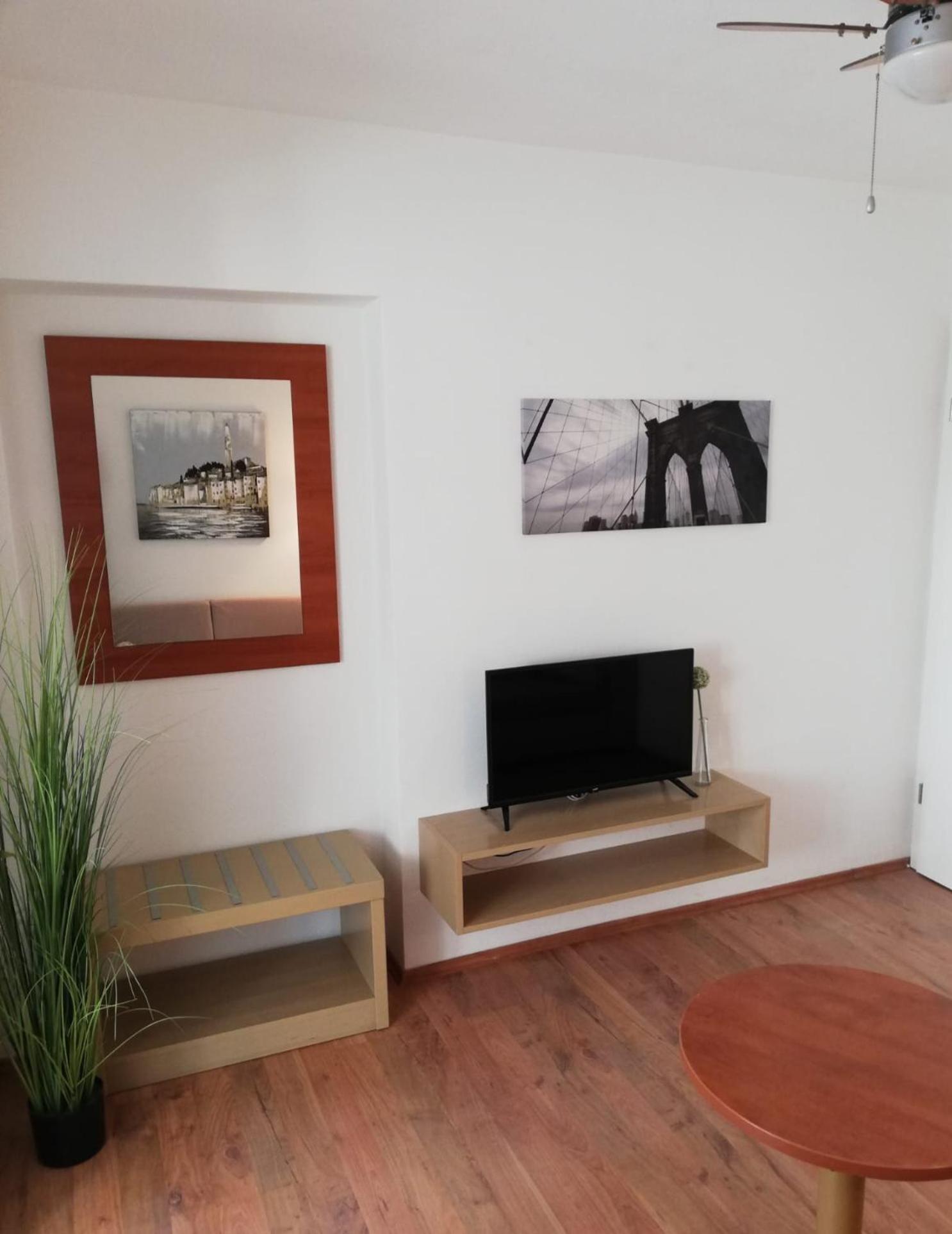 Apartmani Mistral Makarska Phòng bức ảnh